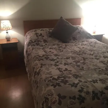 Black Oak River House نيوبورت